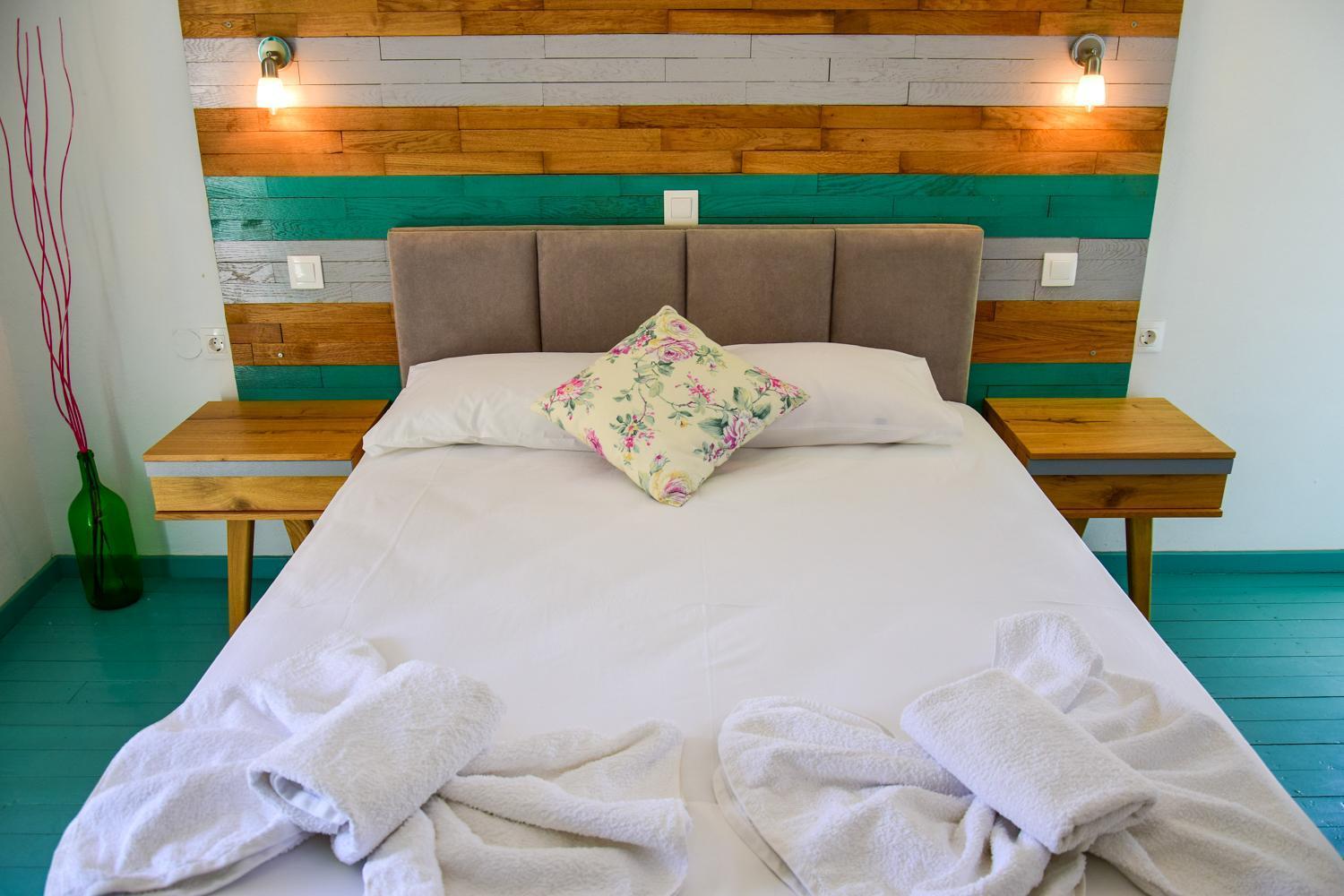 Camares Otel Alopronia Dış mekan fotoğraf