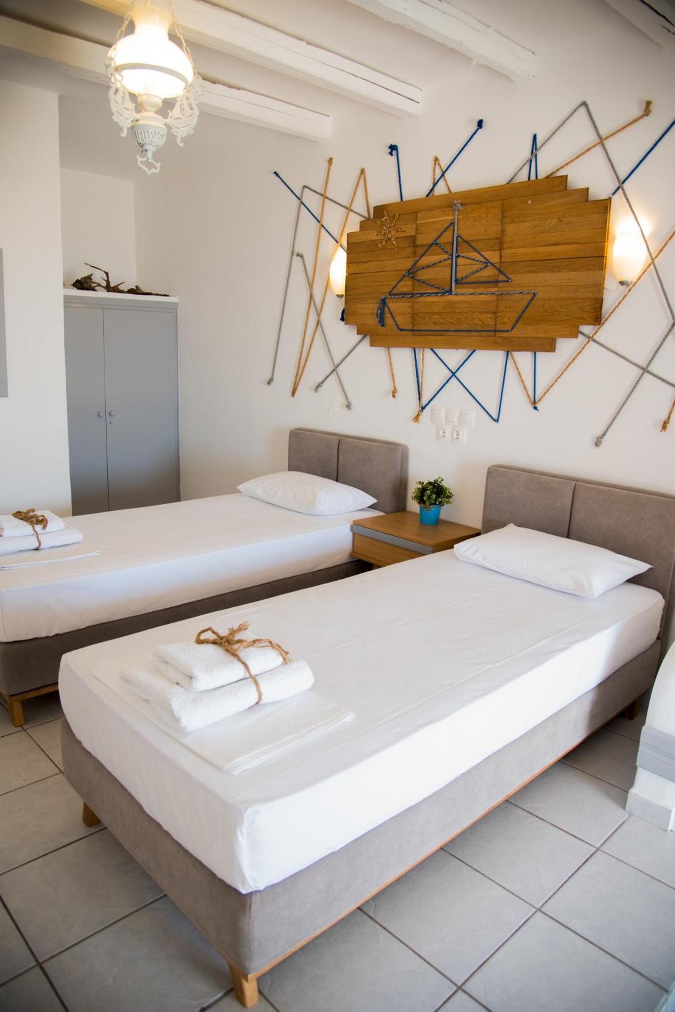 Camares Otel Alopronia Dış mekan fotoğraf