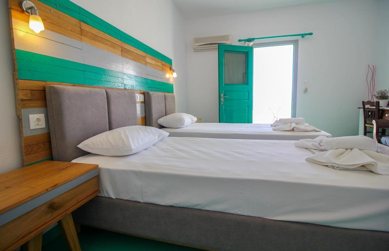 Camares Otel Alopronia Dış mekan fotoğraf